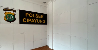 GCP | Dinding, Mahoni Deck Interlock | Lantai, Interlock Mahoni | Dinding, GRC board | Dinding